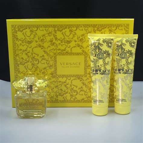 versace yellow diamond 90ml gift set|Versace Yellow Diamond boots.